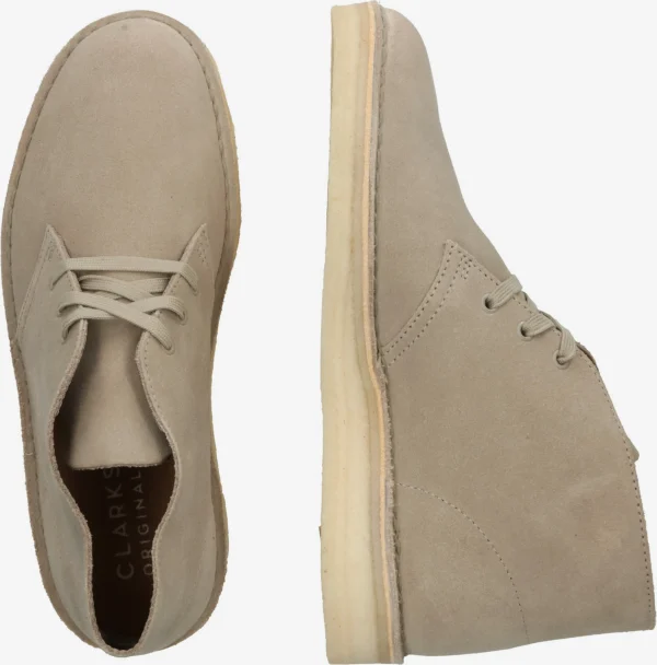 Clarks Originals Chukka Boots ‘Desert’ 3